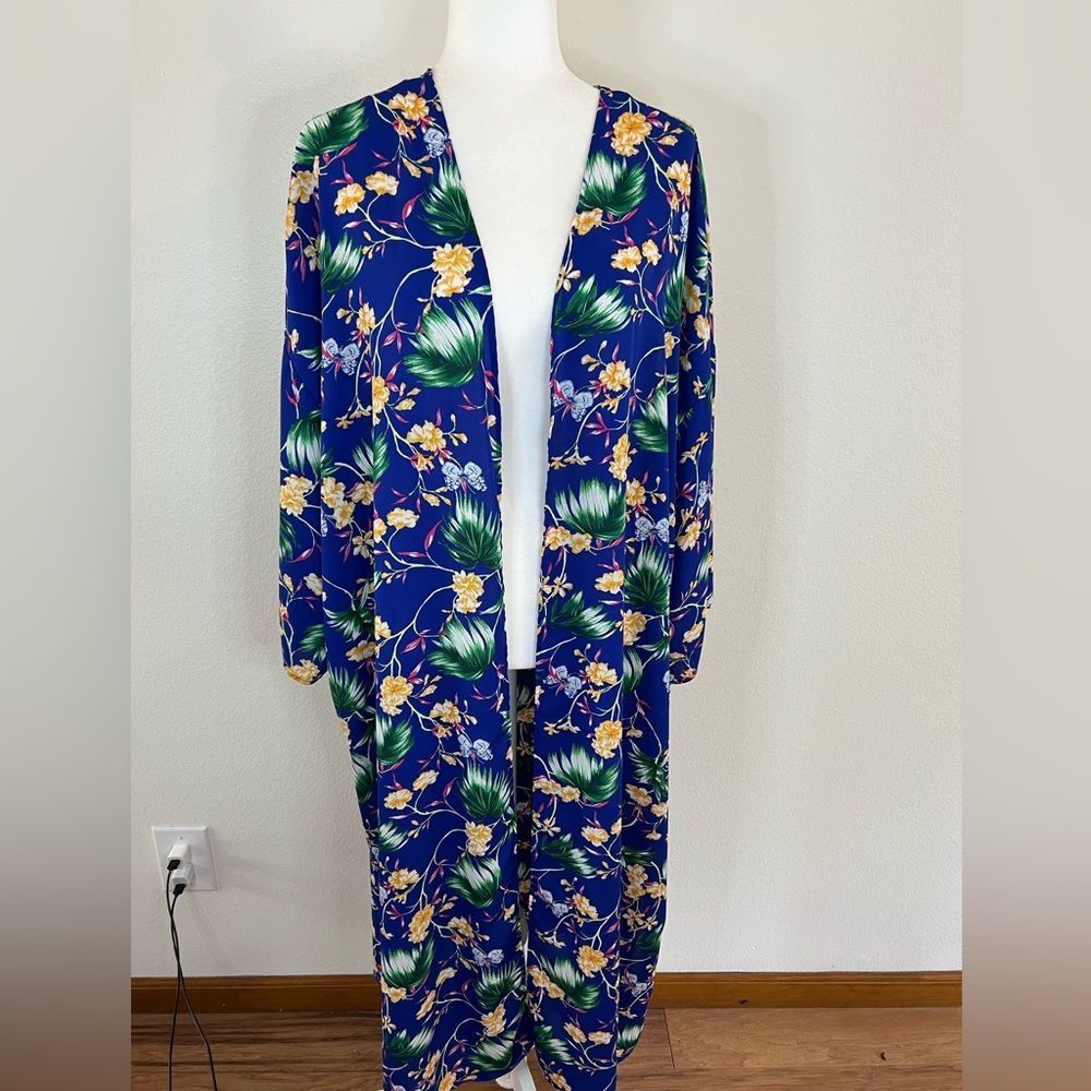 The Pioneer Woman Blue Floral Duster Kimono